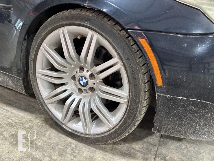 2008-bmw-550i-image-22