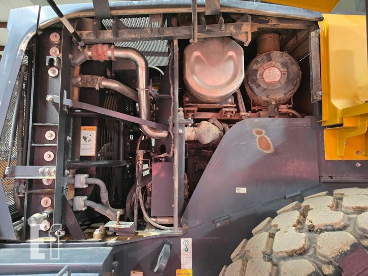 2022-xcmg-xc948u-image-26