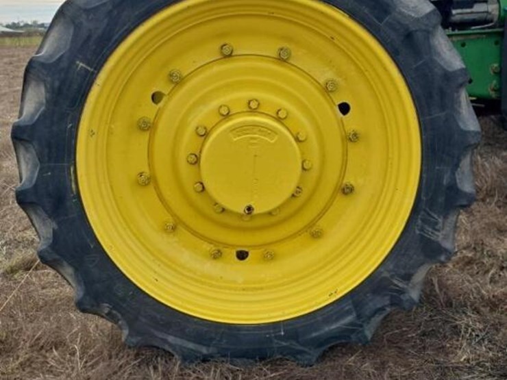 2007-john-deere-7330-image-34