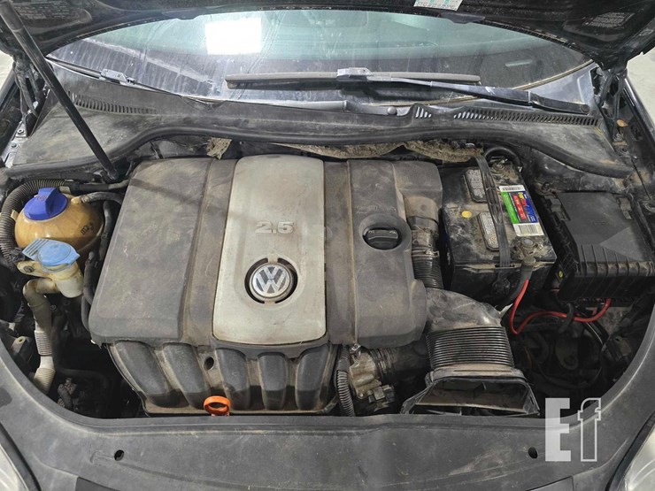 2009-volkswagen-jetta-image-18