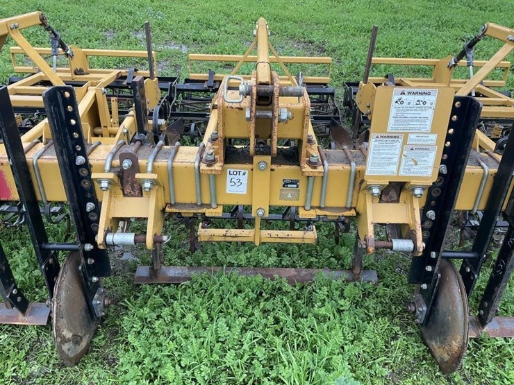 (offsite)-alloway-3-pt-3-row-60"-cultivator-image-7