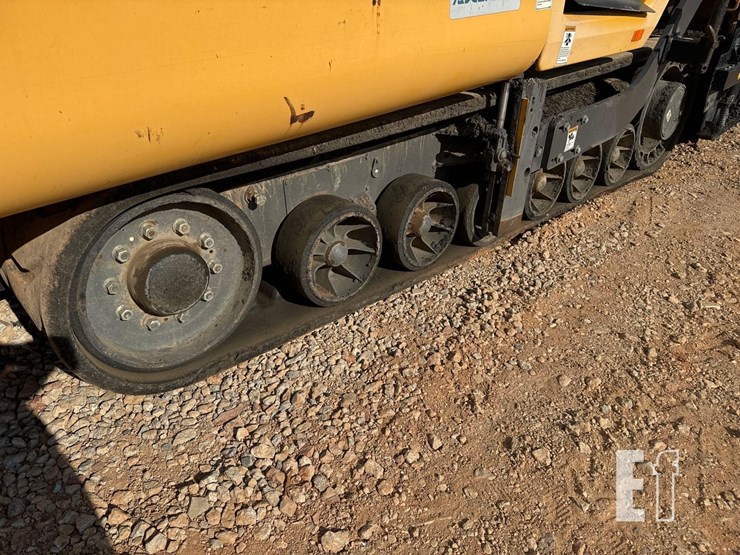 2018-volvo-p7110b-image-21