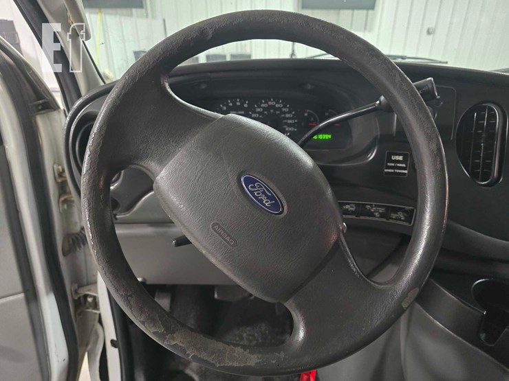 2006-ford-e350-sd-image-18