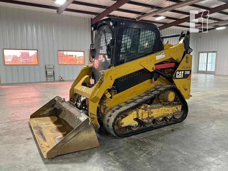 2018-caterpillar-259d-image-1
