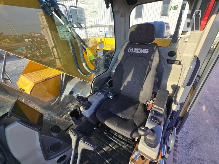 2022-xcmg-xe300u-image-12