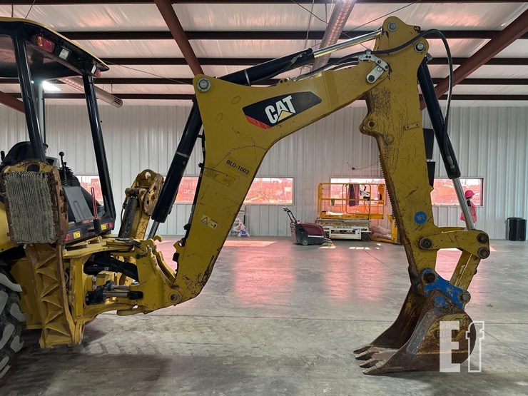 2017-caterpillar-415f2-image-15