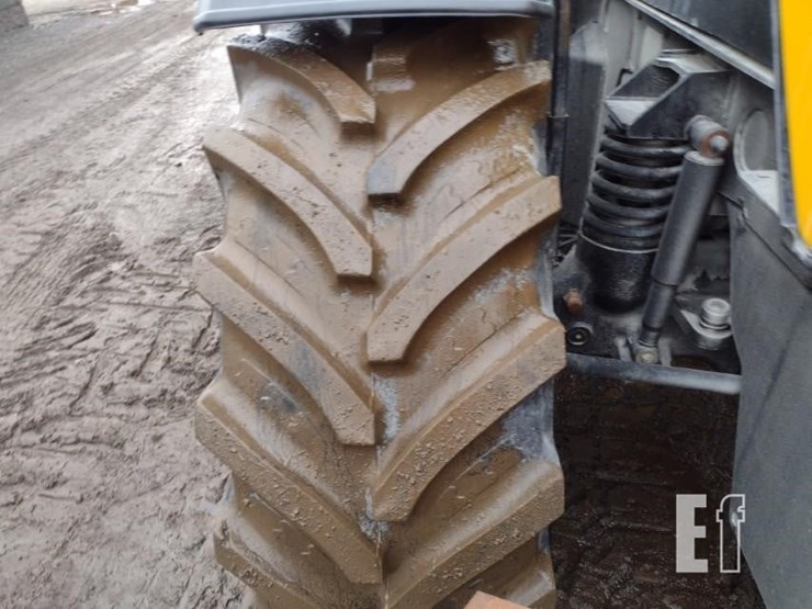 jcb-fastrac-8250-image-18