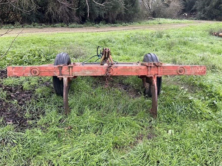 (offsite)-yonkers-johnson-600-2-shank-pull-ripper-image-4