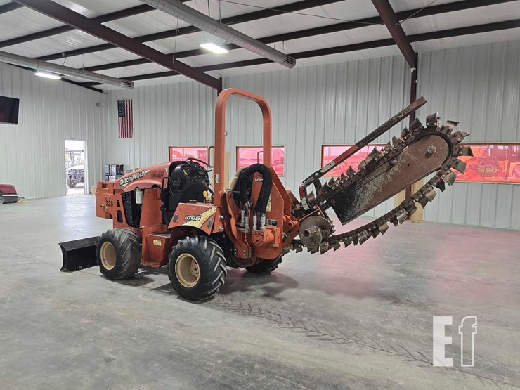 2015-ditch-witch-rt45-image-4