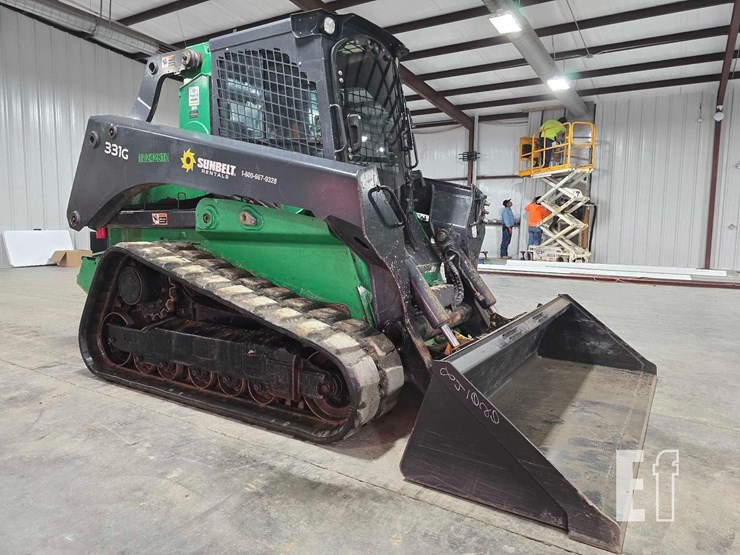 2019-deere-331g-image-2