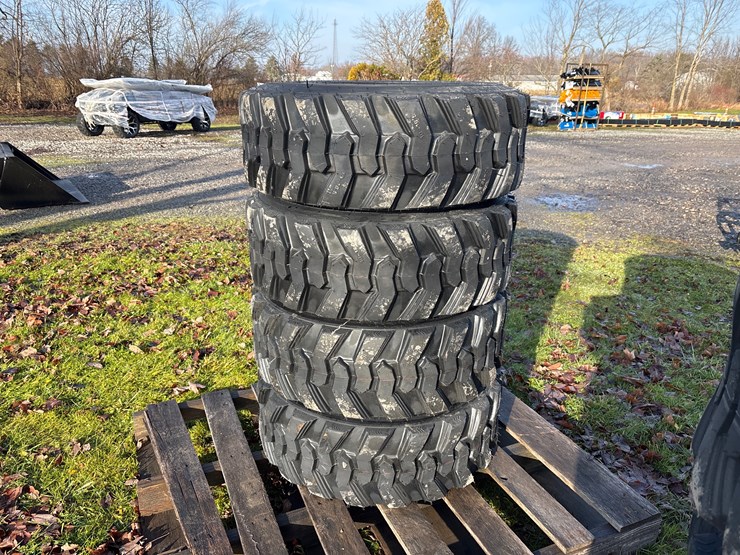 #2900-•-set/4-new-10-16.5-skid-steer-tires-image-1