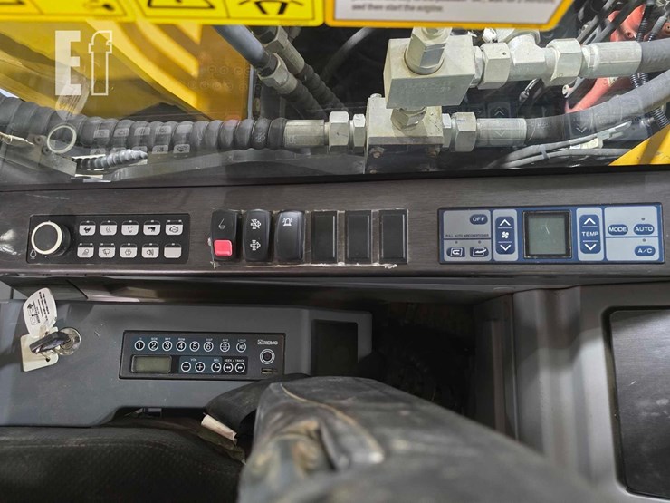 2021-xcmg-xe150u-image-17