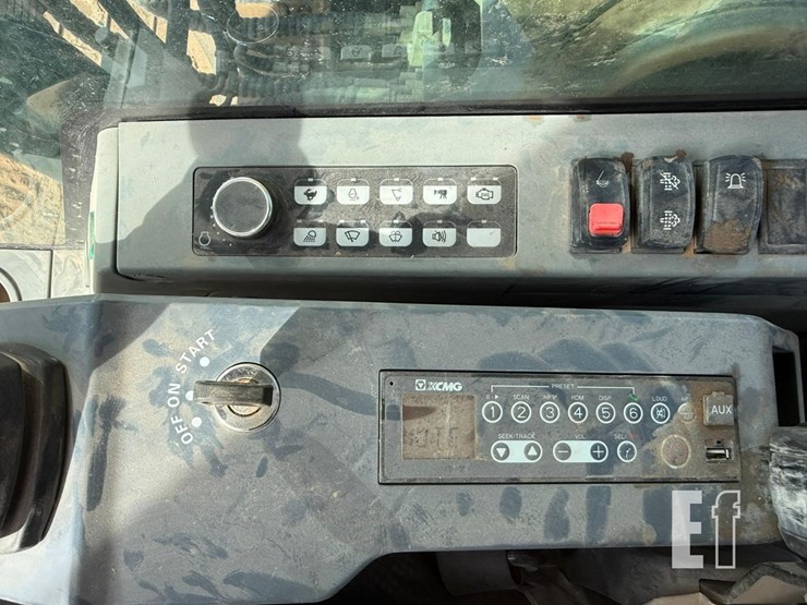 2022-xcmg-xe210u-image-23