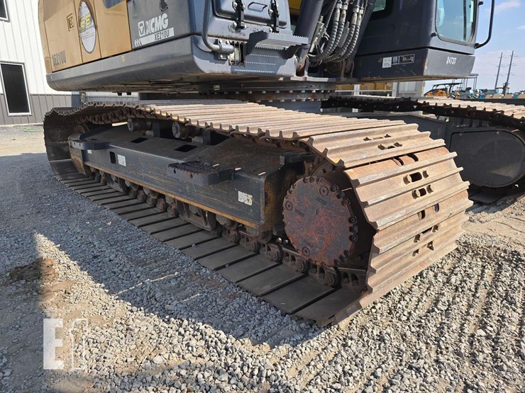 2022-xcmg-xe210u-image-23