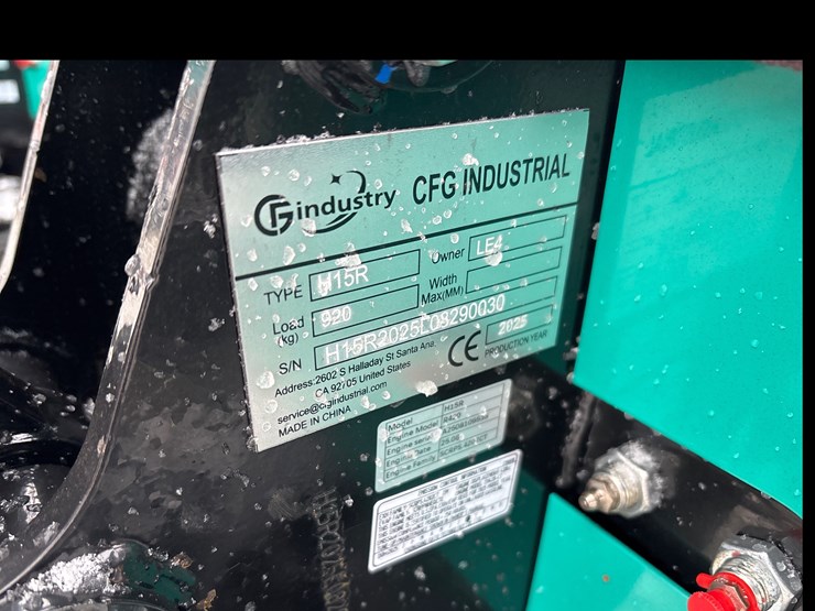 #2003-•-unused-h15r-mini-excavator-image-3