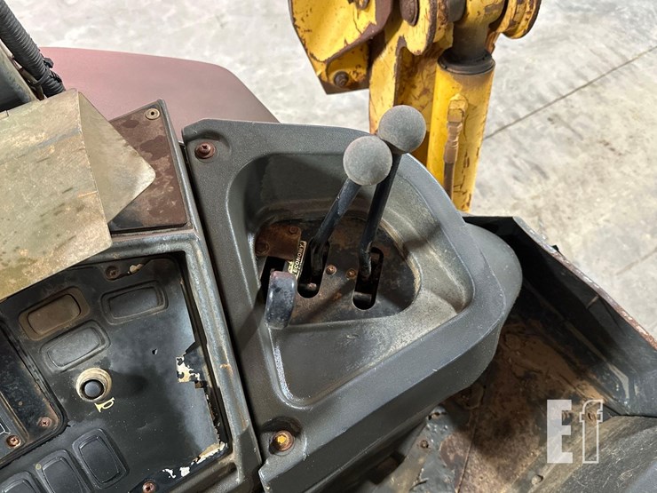 2006-deere-310g-image-27