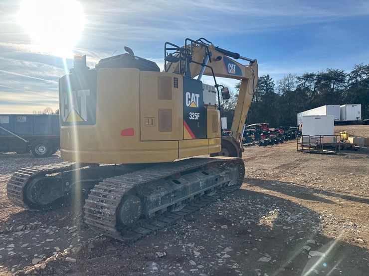 2020-caterpillar-325flcr-image-10