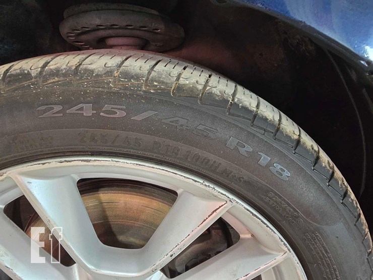 2011-nissan-maxima-image-21