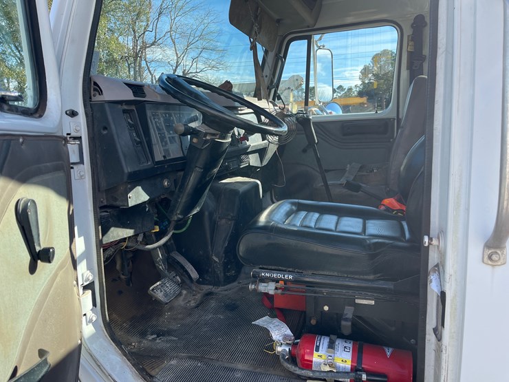 1995-international-4900-image-12