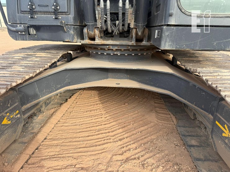 2022-xcmg-xe210u-image-14