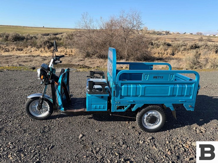 2025-ir-iret13-electric-tricycle-image-2