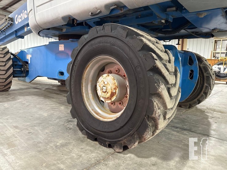 2011-genie-s125-image-24