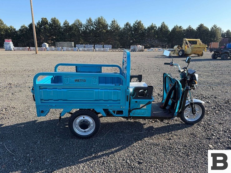 2025-ir-iret13-electric-tricycle-image-5