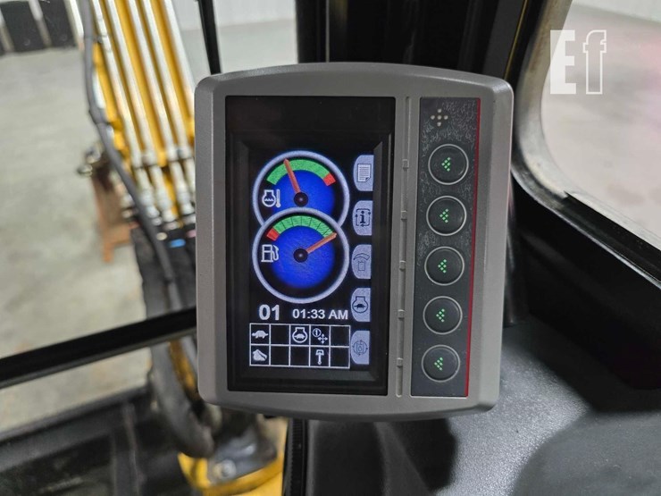 2021-caterpillar-303.5e2-cr-image-22