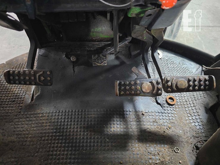 john-deere-4640-image-16