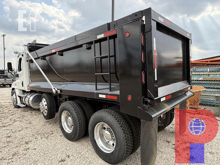 2018-freightliner-cascadia-125-image-7