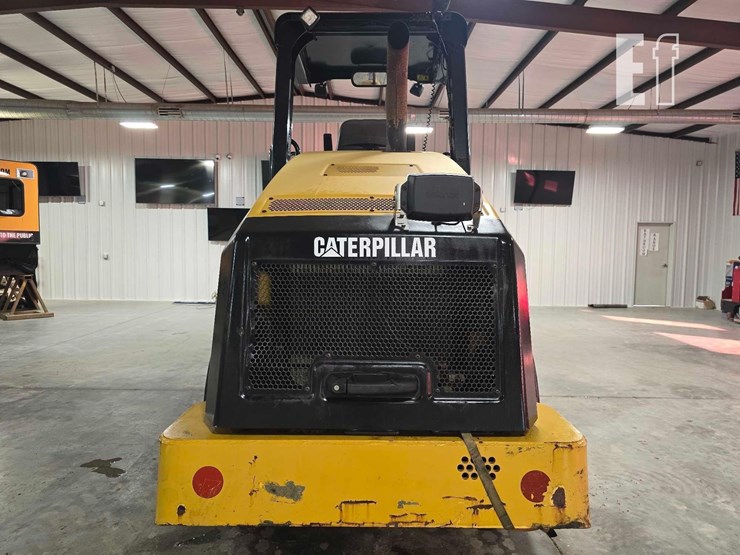2013-caterpillar-cs44-image-8