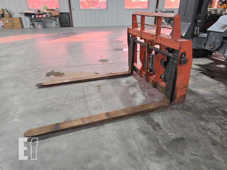 2019-skyjack-sj8831rt-image-11