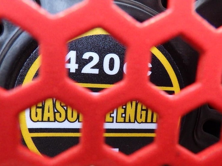 2025-agt-sda-140t-skid-steer-tracked-loader-image-8