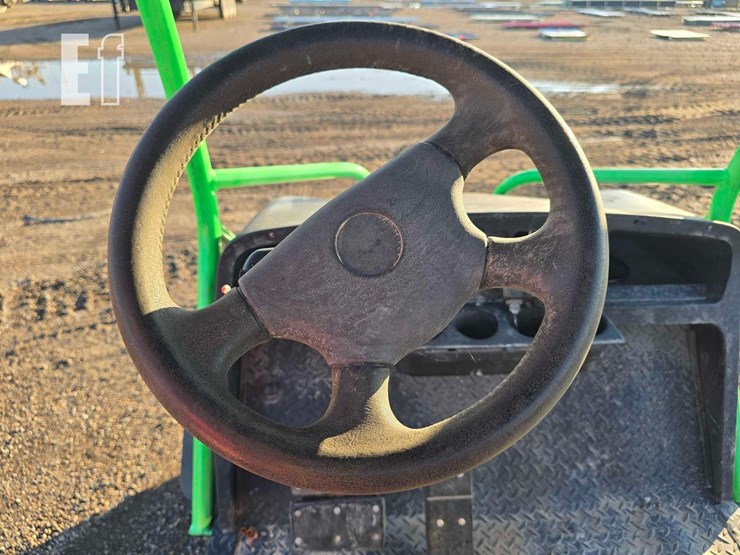 e-z-go-6-seater-golf-cart-9812-image-14