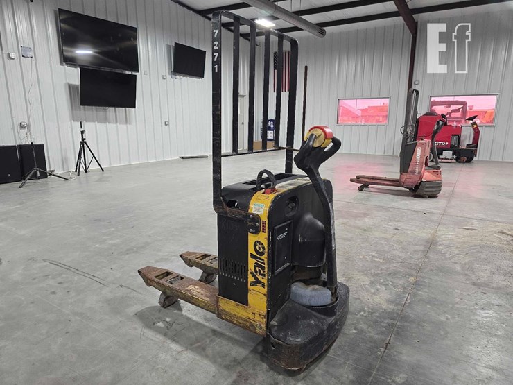 2009-yale-mpb040e-image-4