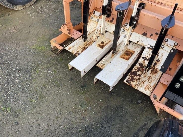 lws-3-pt-5-row-60"-pto-"lay-by"-mulcher-image-10