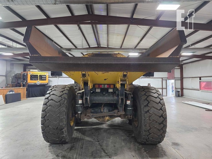 2006-komatsu-hm350-image-8