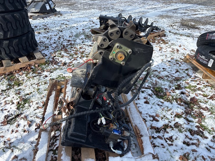 #2927-•-new-mini-stump-grinder-image-2