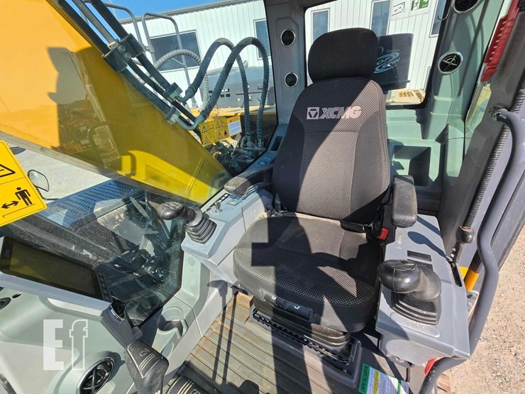 2022-xcmg-xe210u-image-13