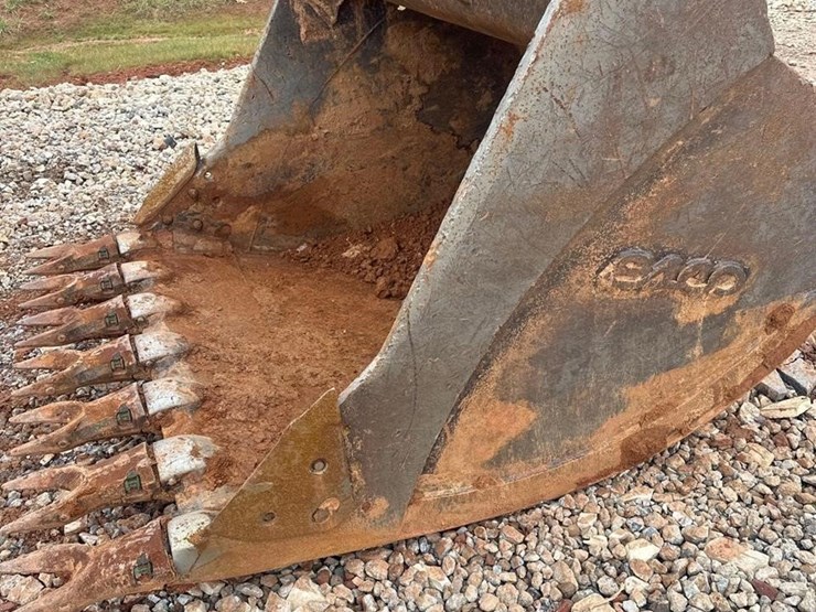 deere-470g-lc-image-16