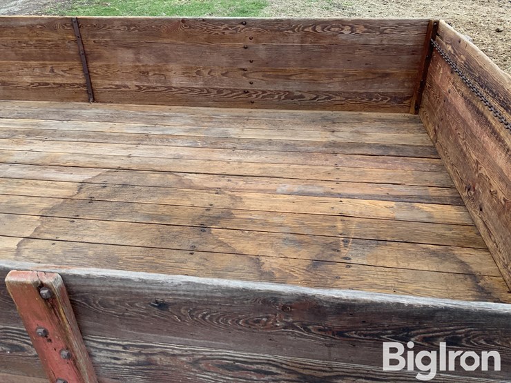 calhoun-6-ton-running-gear-barge/hay-wagon-image-15