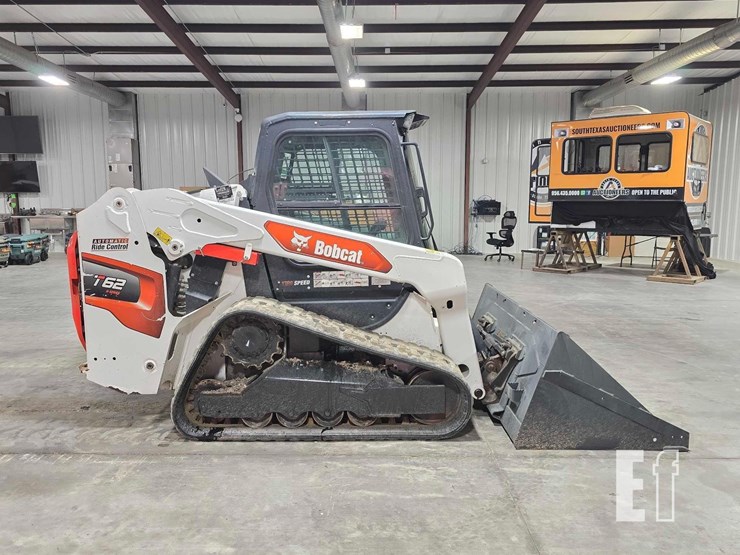 2023-bobcat-t62-image-6