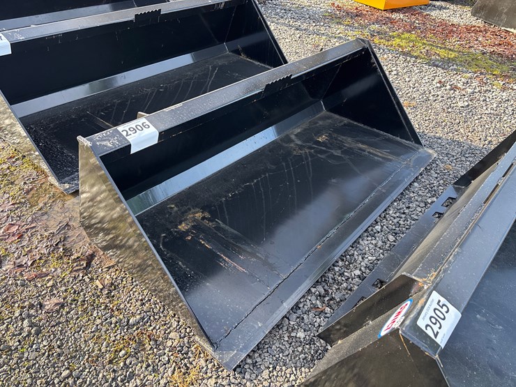 #2906-•-new-66”-bucket-image-1