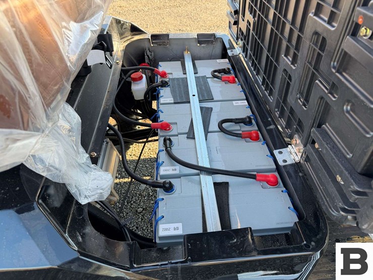 2025-sdlanch-sdlgc100-electric-golf-cart-image-31