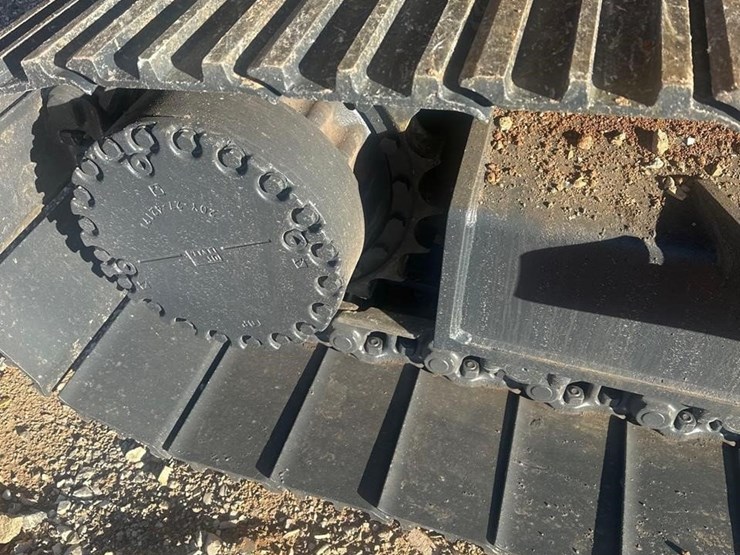 2021-komatsu-pc210-lc-11-image-25