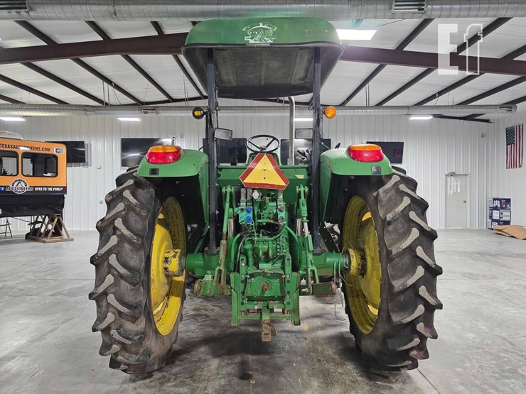 john-deere-6230-image-8