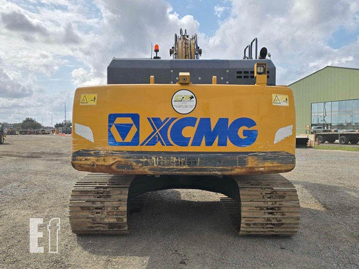 2022-xcmg-xe210u-image-8