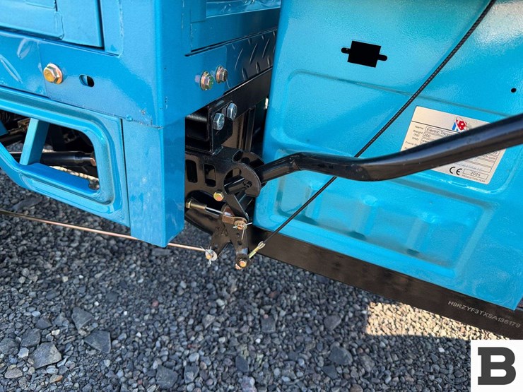 2025-ir-iret13-electric-tricycle-image-11