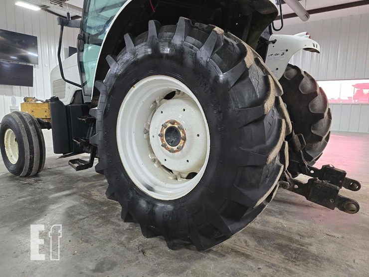 2005-massey-ferguson-5455-image-34