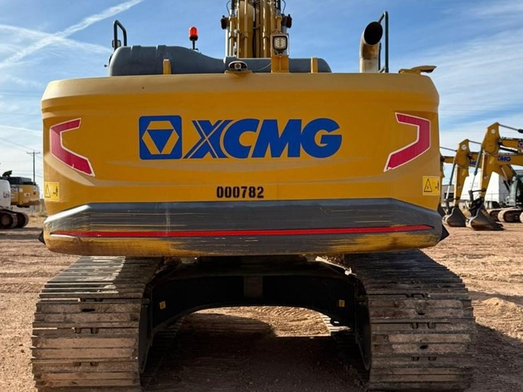 2023-xcmg-xe300u-image-7